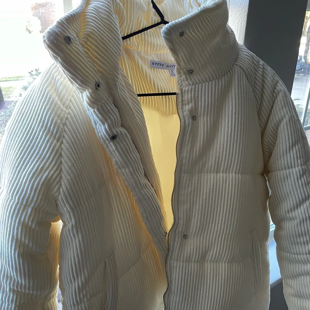 Jacket - Picture 2 of 4